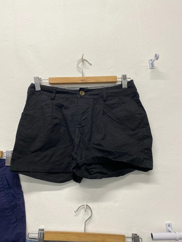 Fabulous ladies shorts summer bundle Uk8 Atmosphere New Look #9 LK009