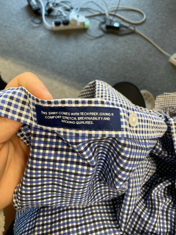 Fabulous Gant check button down shirt size M KD001