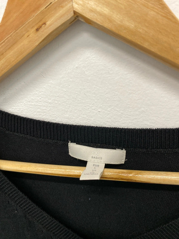 Fabulous black V Neck soft fine knit jumper wardrobe staple KM003