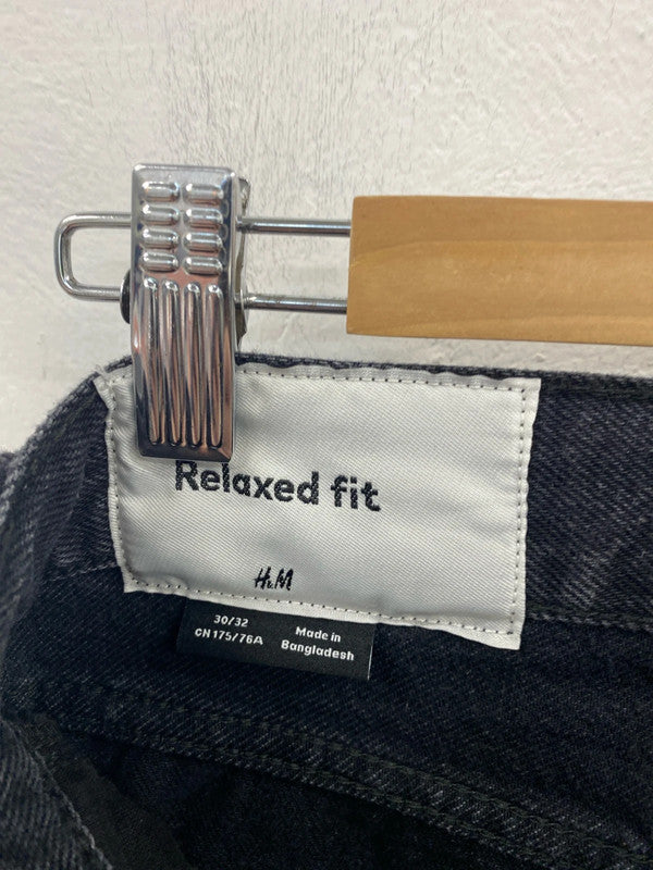 H&M Stylish Black Relaxed Fit Jeans 30W 32L SD002