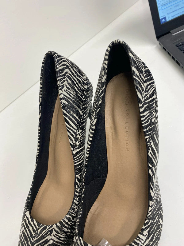 Stunning zebra detail faux snakeskin heels courts UK6 M&S LB005