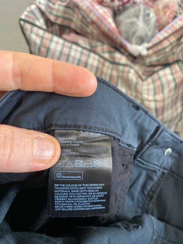 Fabulous H&M cargo slim jeans navy 31” BNwT KM003