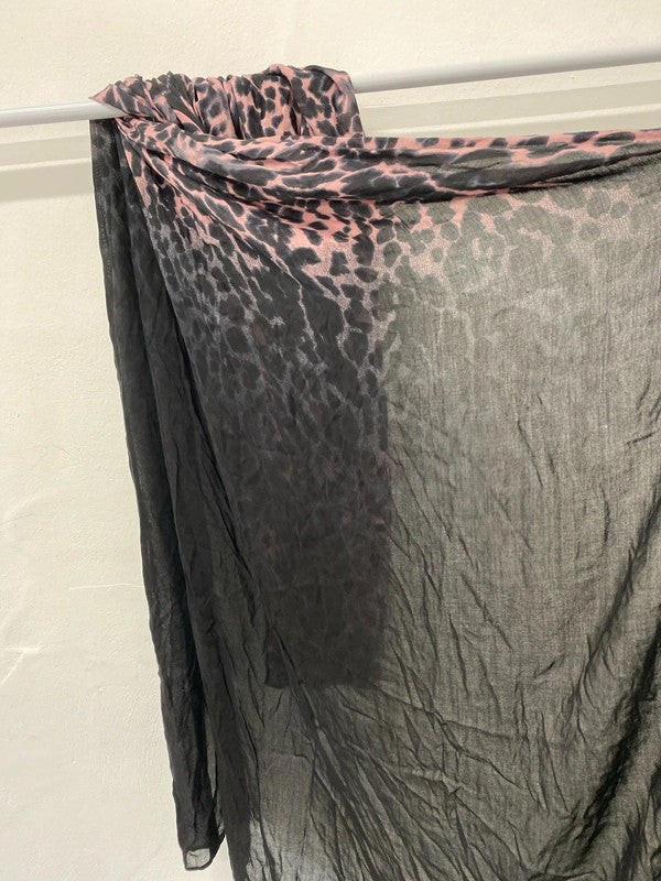 Fabulous Mint Velvet pink Black Animal leopard print scarf stunning! SS004