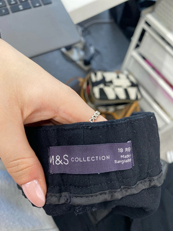 Lovely M&S black office trousers UK 18 r KN002