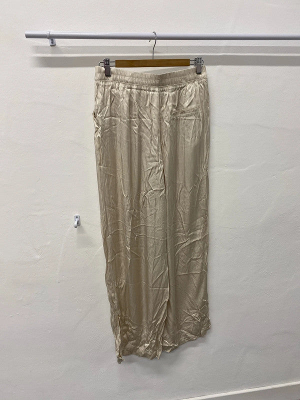 Fabulous Bershka champagne loose fit elastic waist trousers Uk L KS002