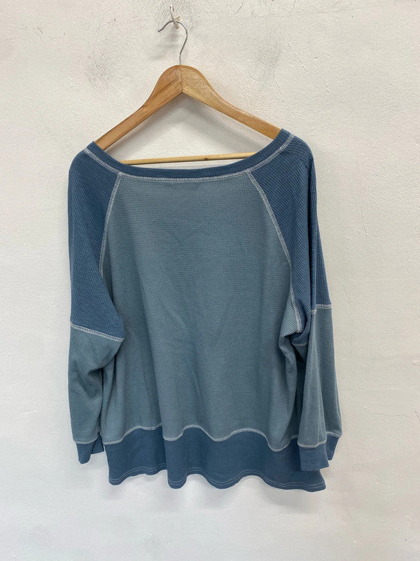 Lovely bloom chic blue colour block top UK 18-20 LG004