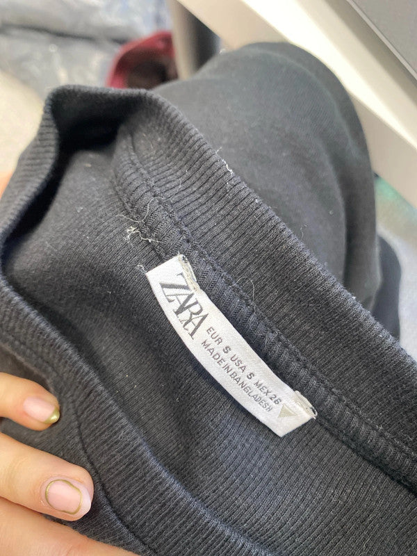 Lovely Zara frill sleeve black top UK S JM008