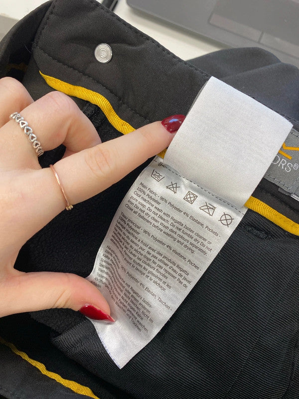 Fabulous regatta black waterproof trousers UK W30 CN001