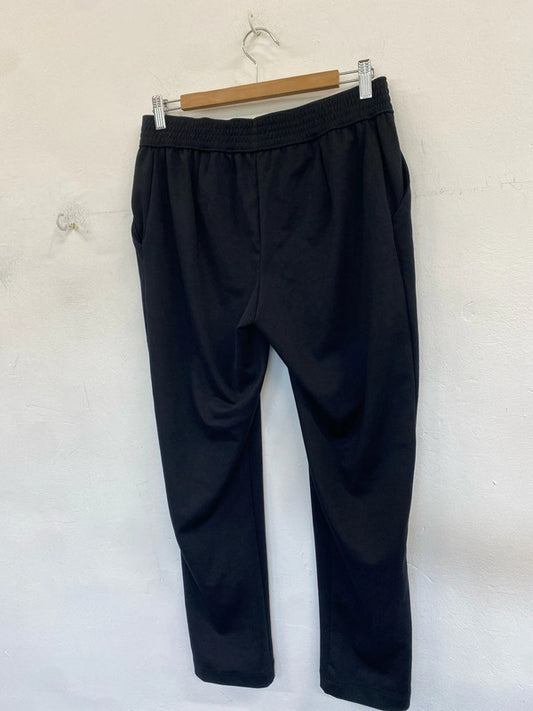Lovely bonmarche black elasticated waist crop black trousers UK 12 IM001