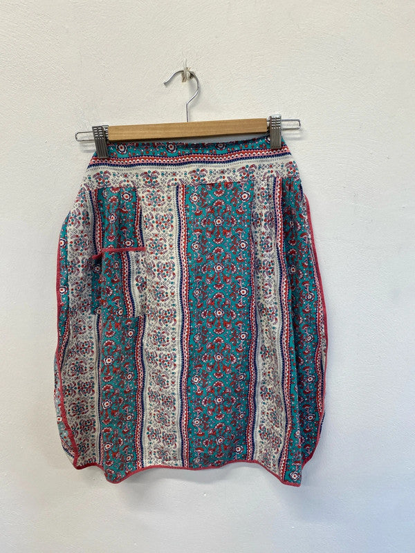 Fabulous floral design apron KD001