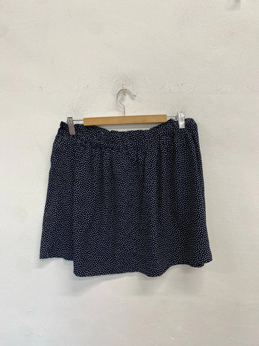 Lovely mango black white spotted mini skirt floaty UK L NN001