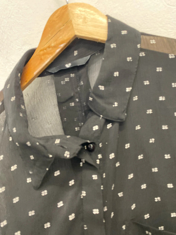 Stunning very black semi sheer metallic UK 20 RM002