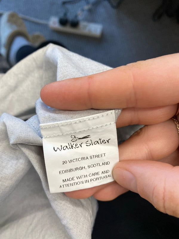 Fabulous Walker Slater button up shirt size XS KD001