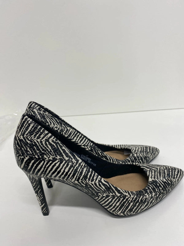 Stunning zebra detail faux snakeskin heels courts UK6 M&S LB005