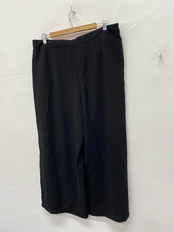 Fabulous black wide leg cropped oriental vibe trousers Uk18 Primark IM001