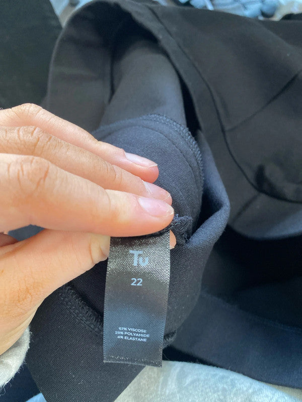 Fabulous woman’s duo uk 22 black work bottoms Simply Be Tu #58 NC001