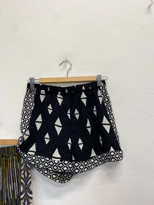 Lovely duo of h&m patterned shorts UK 8 #2 RF001