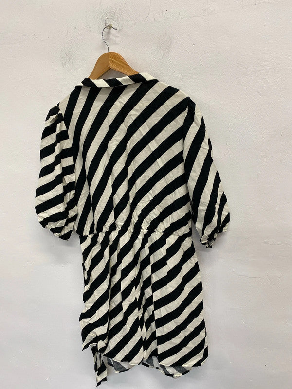 Fabulous diagonal striped Ivory black casual Dress Uk22 F&F flirty CR002