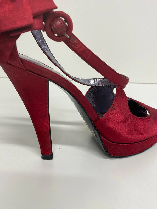 Carvela Elegant Red Satin Bow Detail Heels UK 5 AE001