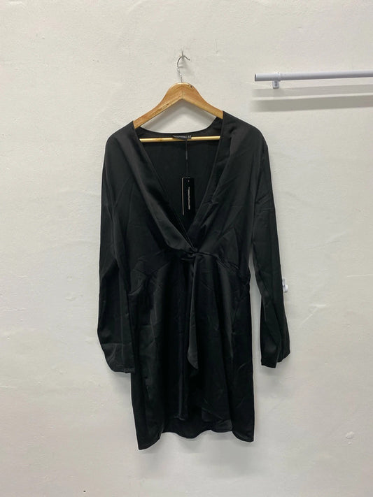 Fabulous Black PLT satin V neck dress Uk18 LG006