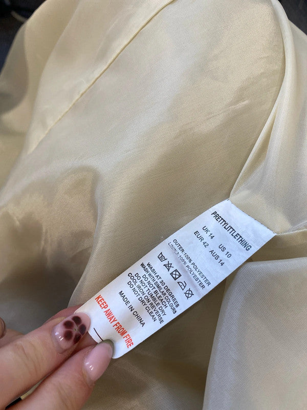 Stunning pretty little thing beige oversized blazer UK 14 PJ001