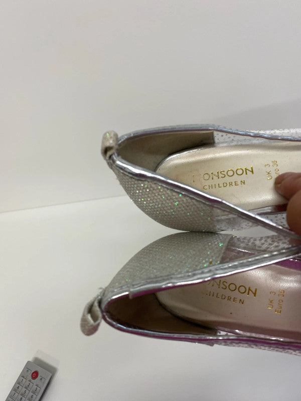 Fabulous Monsoon butterfly embellished party shoes Uk3 JS004