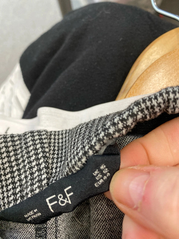 Fab woman’s size 16 Bundle Fila River Island classics JG001