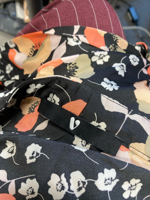 Gorgeous very black multicolour floral tie front dress UK 18 MD002