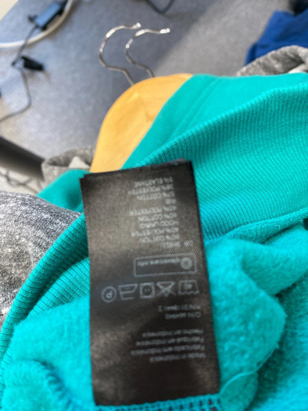 Fab duo of Zip through Hoodies UkM/L men’s H&M #7 JR001