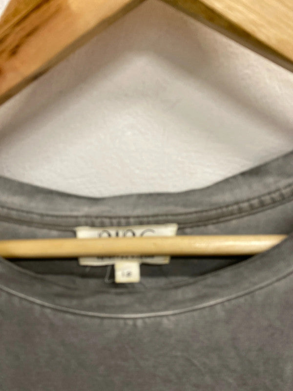 Fabulous Grey alternative punk sequin t shirt Uk12 Nine KD001