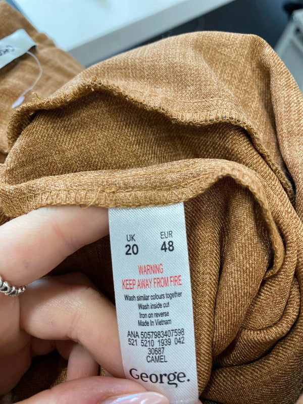 Lovely George brown cropped belted trousers UK 20 NC001