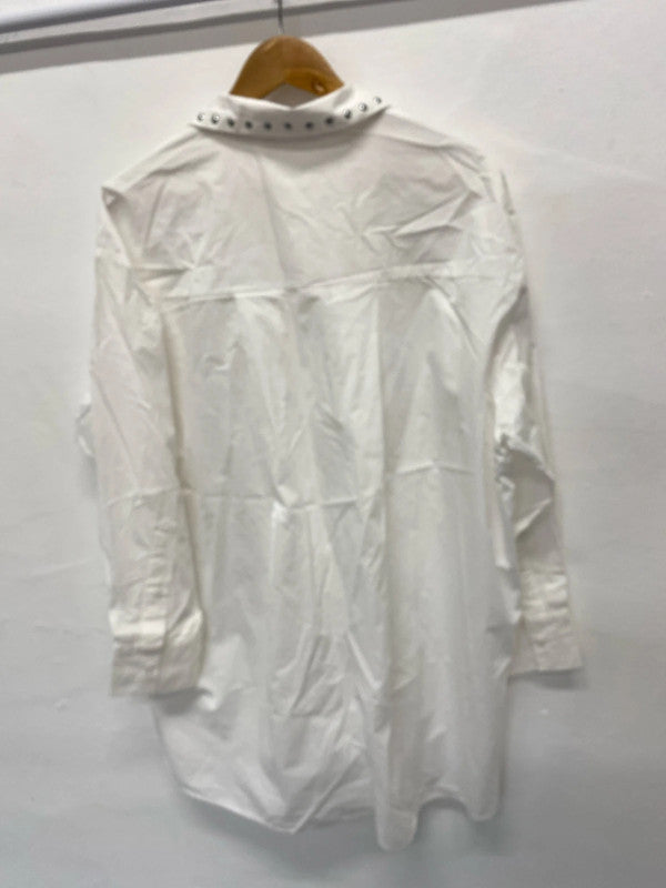 Fabulous Bright white studded Primark western oversized shirt Uk14/16 CR002