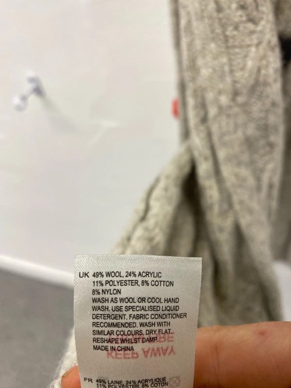 Fabulous Oatmeal Pom Pom wool blend knit scarf from White stuff MA003