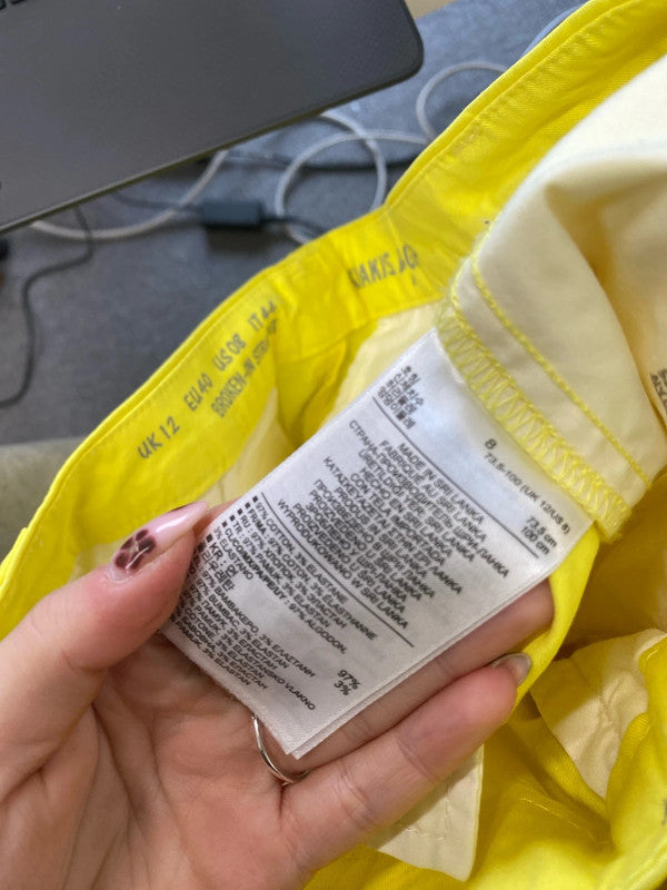 Lovely duo of gap khakis broken in straight UK 12 NN001