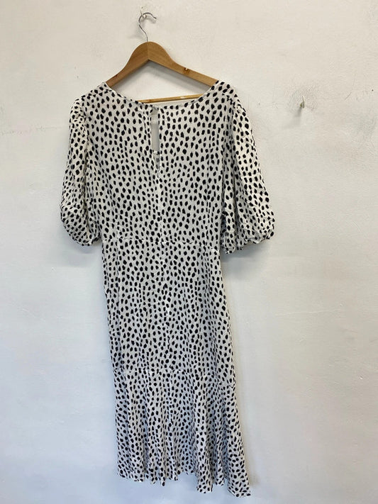 Stunning nobody’s child black white spotted tie waist dress UK 24 RM002