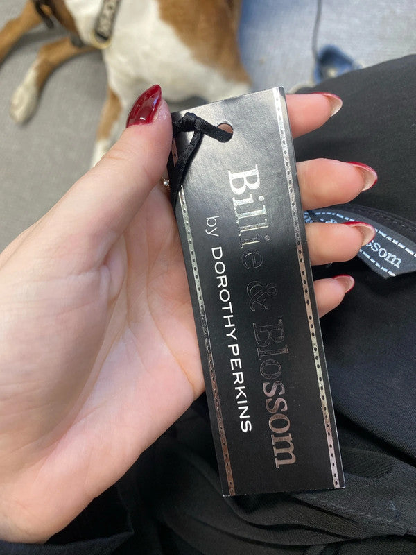 Lovely billie & blossom black flare midi gold cuff dress UK 16 AO001