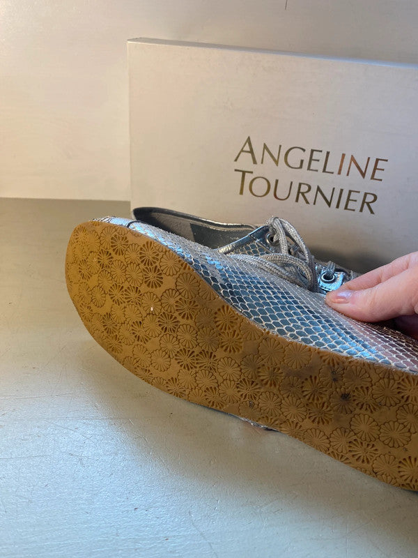 Angeline Tournier Silver snakeskin Trainers Red Heart Uk3 SP002’summer