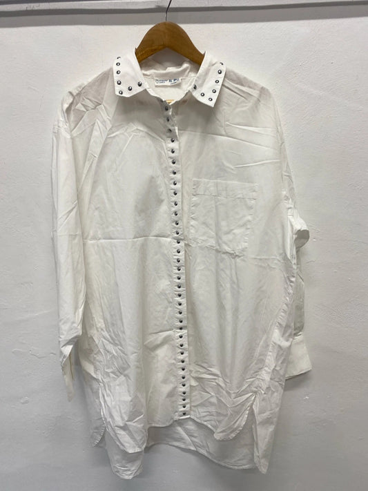Fabulous Bright white studded Primark western oversized shirt Uk14/16 CR002