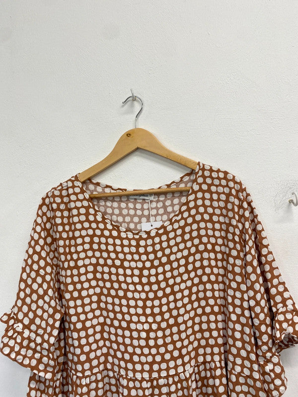 Lovely hourglass spotted brown smock dress nwt UK 20 IM001