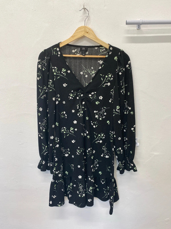 Fabulous River Island black floral floaty romantic dress Uk12 LB004