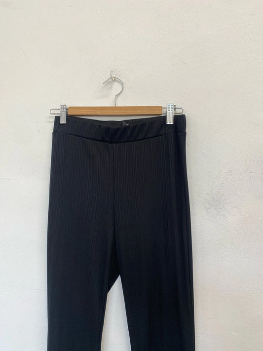 Lovely river island black ribbed flare trousers UK 10 PJ001