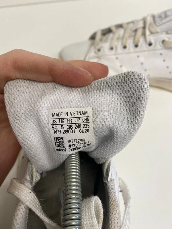 Fabulous Stan Smiths trainers Adidas vintage Uk5 MD002