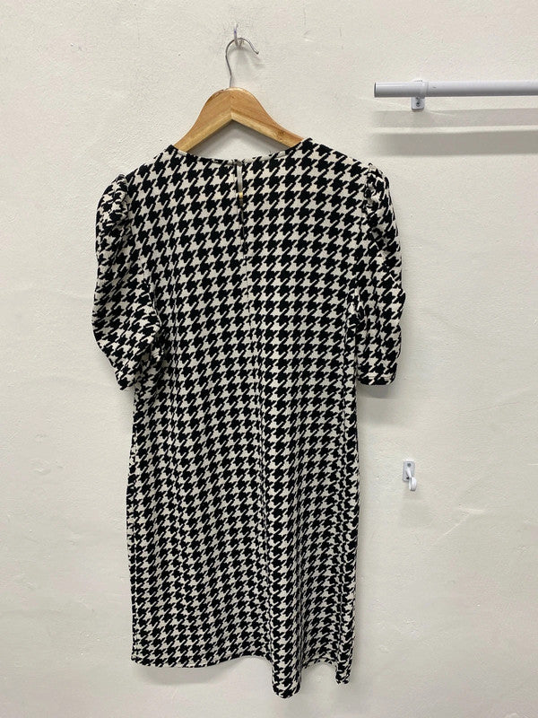 Fabulous Friends Like These houndstooth retro vibes dress Uk 12 AO001