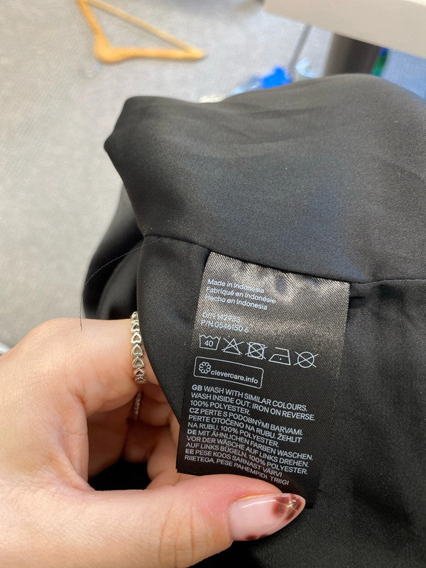 Gorgeous h&m black diamanté midi frill sleeve dress UK 10 LL003