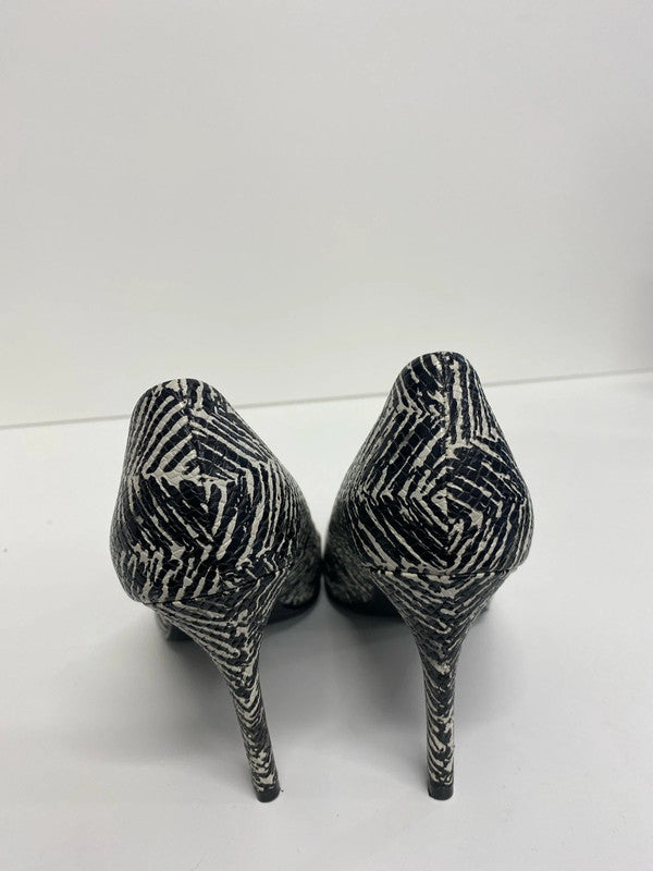 Stunning zebra detail faux snakeskin heels courts UK6 M&S LB005