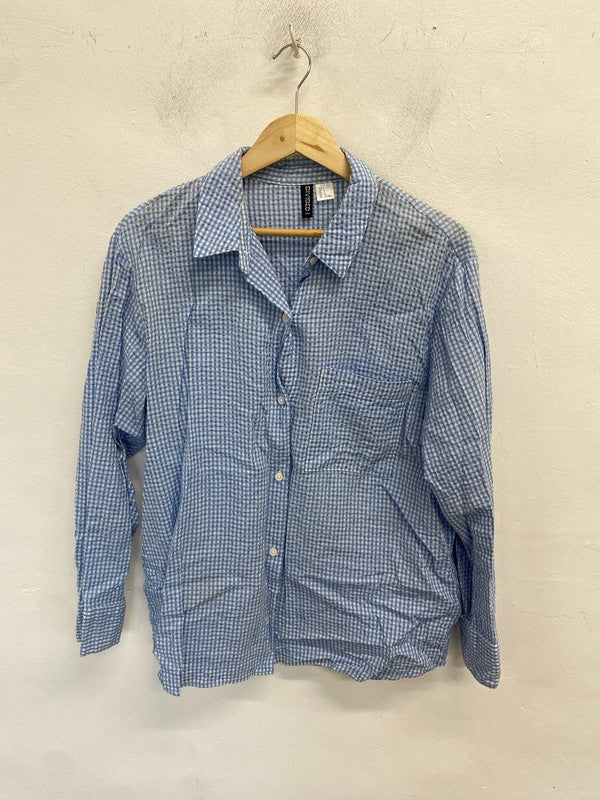 Lovely H&M blue seer sucker checked shirt UK S LB005