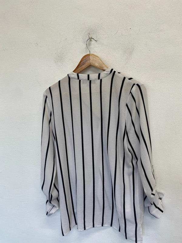 Lovely Parisian collection black white stripe blouse UK 12 PJ001