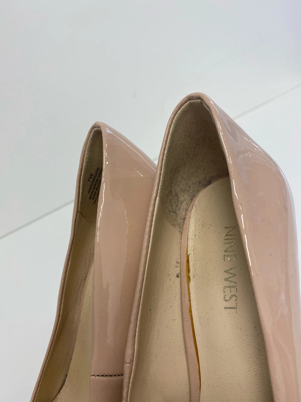 Fab Nine West Nude heels Uk4.5 Classic court MD002