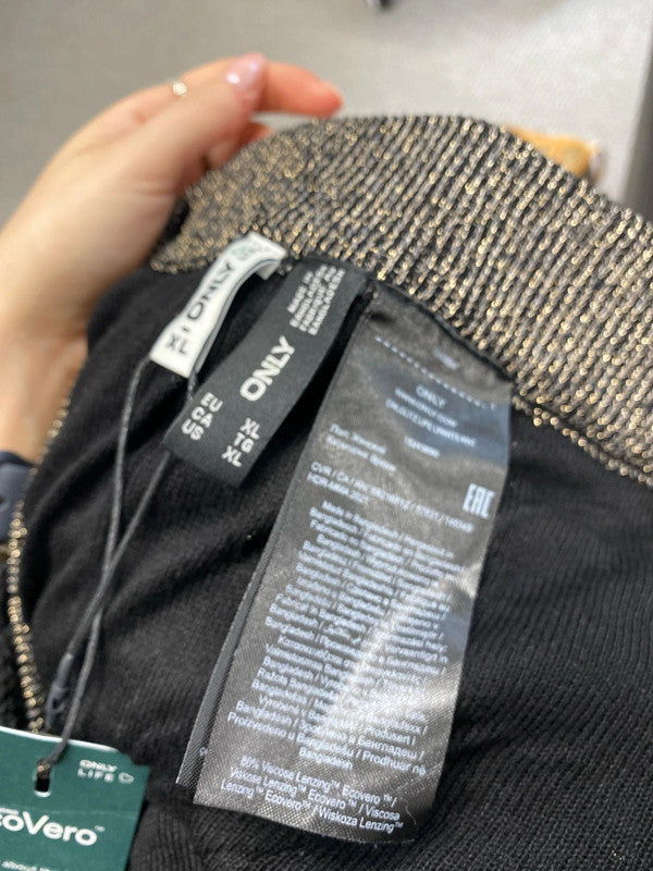 Stunning only black gold metallic thread zig zag wide leg UK XL LB001