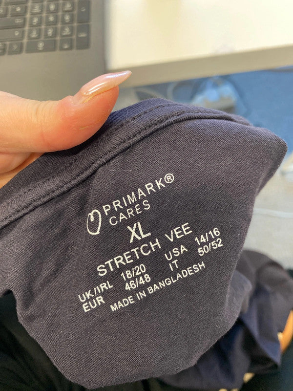 Lovely bundle of active wear t shirts Primark papaya UK 18-24 YM001